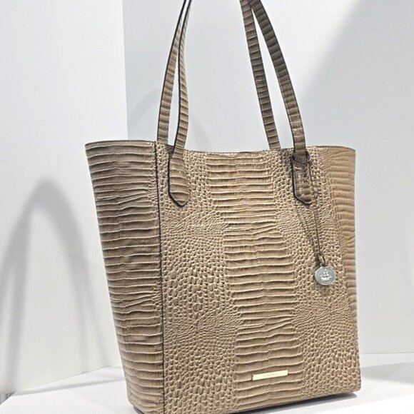 NWT ✅ Brahmin JAYDEN Large Tote (Pyrite La Scala)  ✨NWT, COA, DUST BAG - Picture 3 of 16